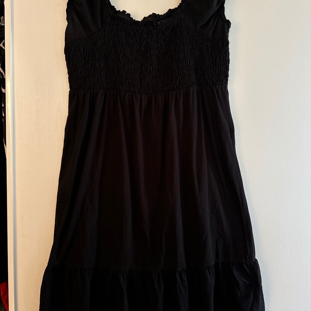 black cotton dress